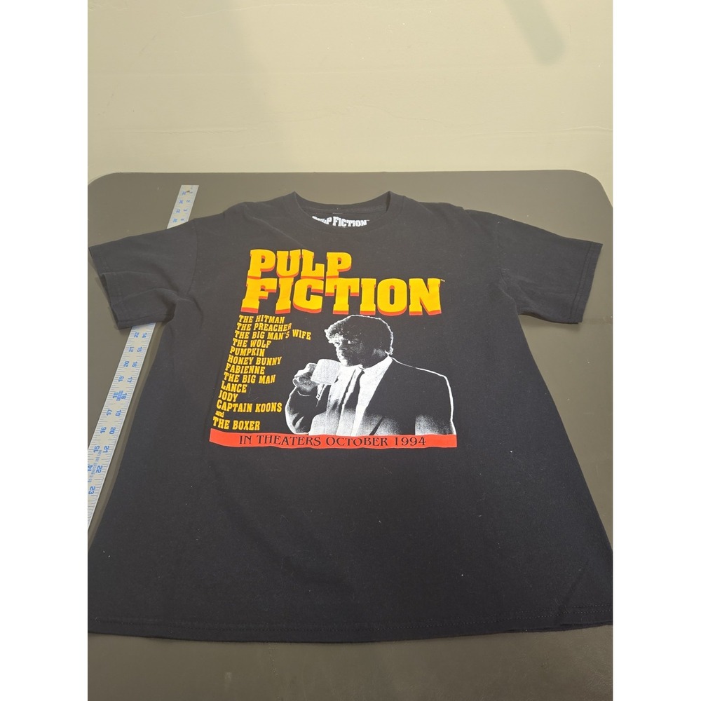 Pulp Fiction Movie Retro Graphic T-shirt Men Medium Black Short Sleeve